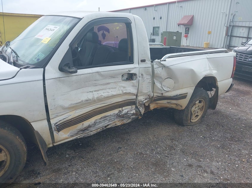 1999 Chevrolet Silverado 1500 VIN: 1GCEC14T4XZ125774 Lot: 39462649