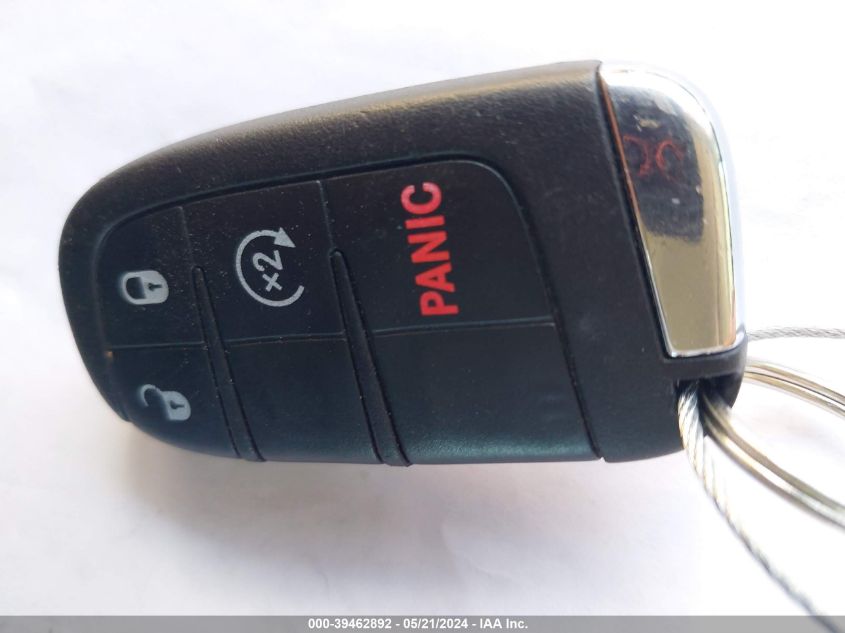 2019 Jeep Renegade Latitude 4X4 VIN: ZACNJBBB8KPJ98561 Lot: 39462892