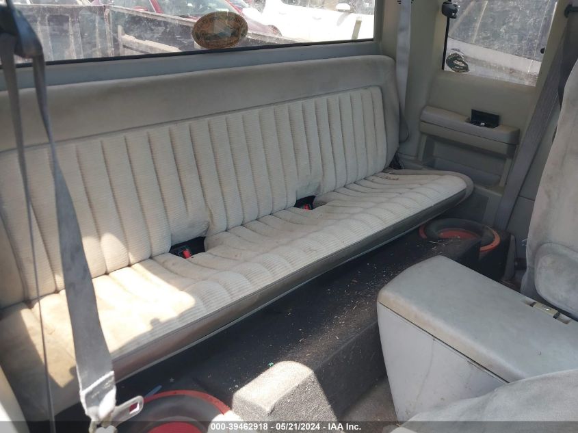 1992 Chevrolet Gmt-400 C3500 VIN: 2GCHC39N9N1209808 Lot: 39462918