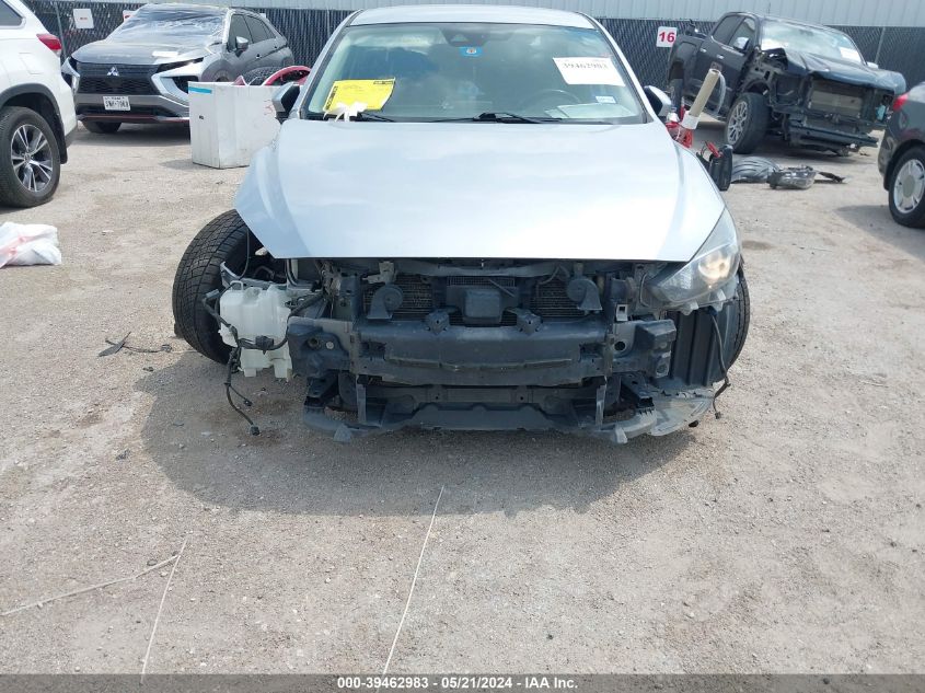 2018 Mazda Mazda3 Touring VIN: 3MZBN1V36JM200458 Lot: 39462983