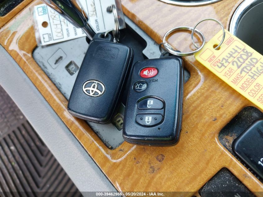 2008 Toyota Highlander Hybrid Limited VIN: JTEEW44A082004785 Lot: 39462986