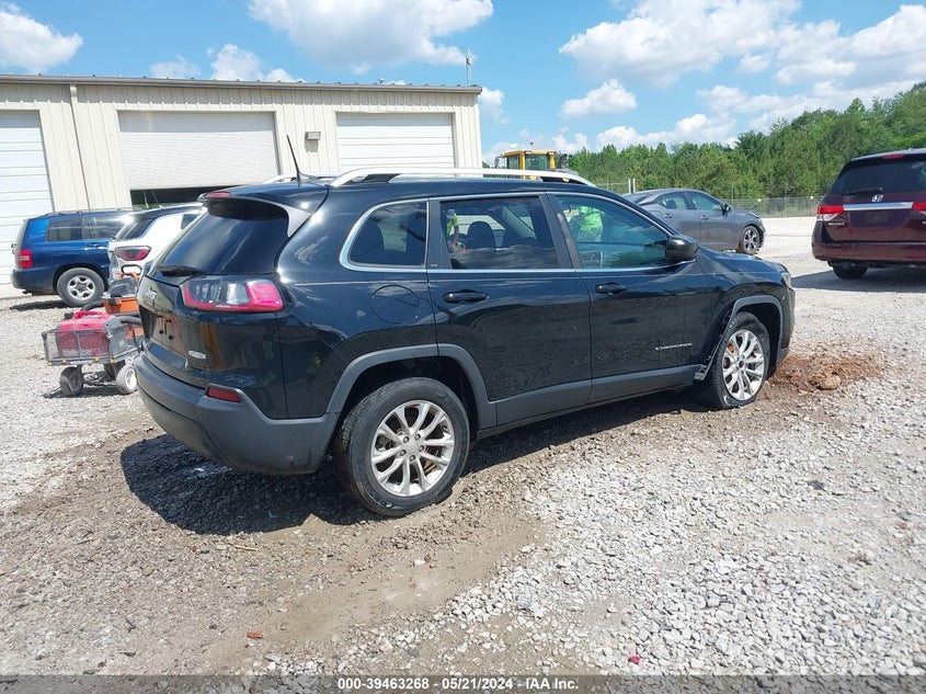 VIN 1C4PJLCB7KD143226 2019 JEEP CHEROKEE LATITUDE FWD