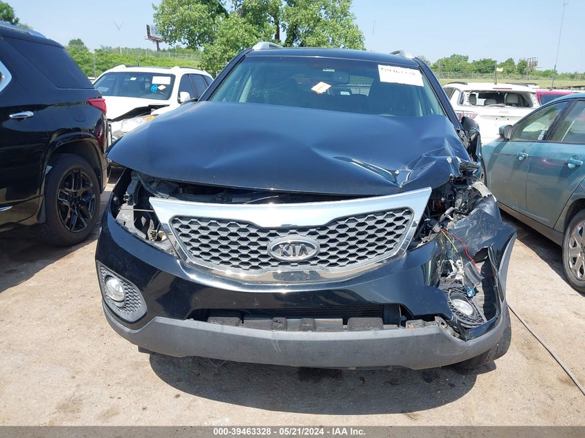 2011 Kia Sorento Lx VIN: 5XYKT4A18BG058353 Lot: 39463328