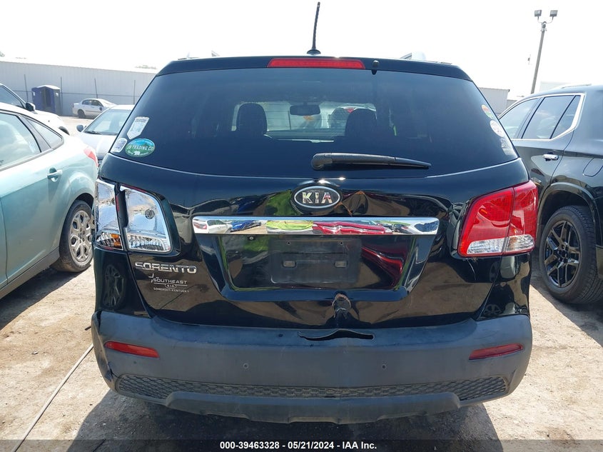 2011 Kia Sorento Lx VIN: 5XYKT4A18BG058353 Lot: 39463328