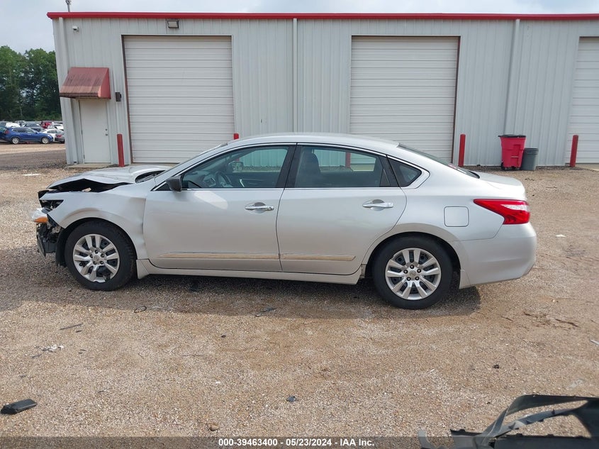 2017 Nissan Altima 2.5 S VIN: 1N4AL3AP2HN308543 Lot: 39463400