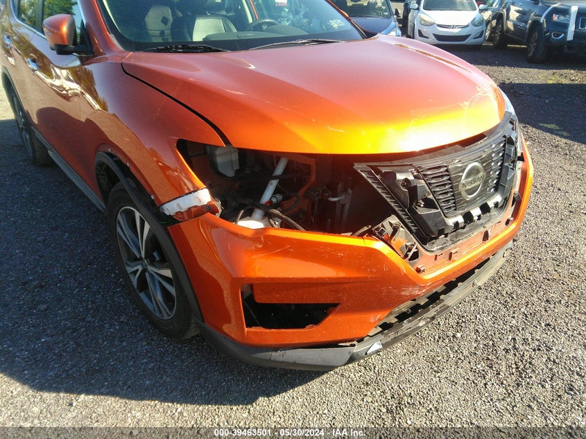 2017 Nissan Rogue Sl VIN: 5N1AT2MV4HC760323 Lot: 39463501