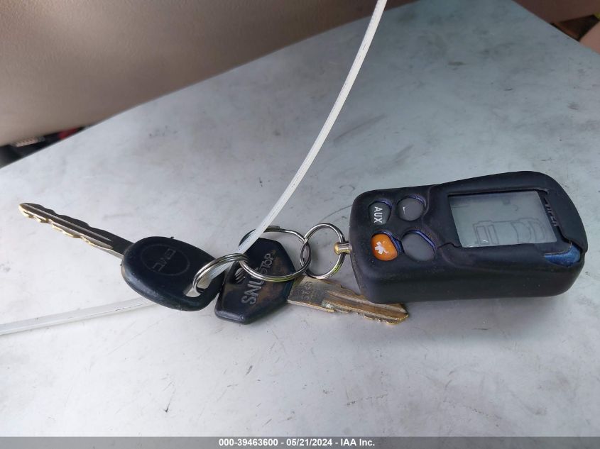 2000 GMC Sierra 1500 Sle VIN: 2GTEK19T5Y1269680 Lot: 39463600