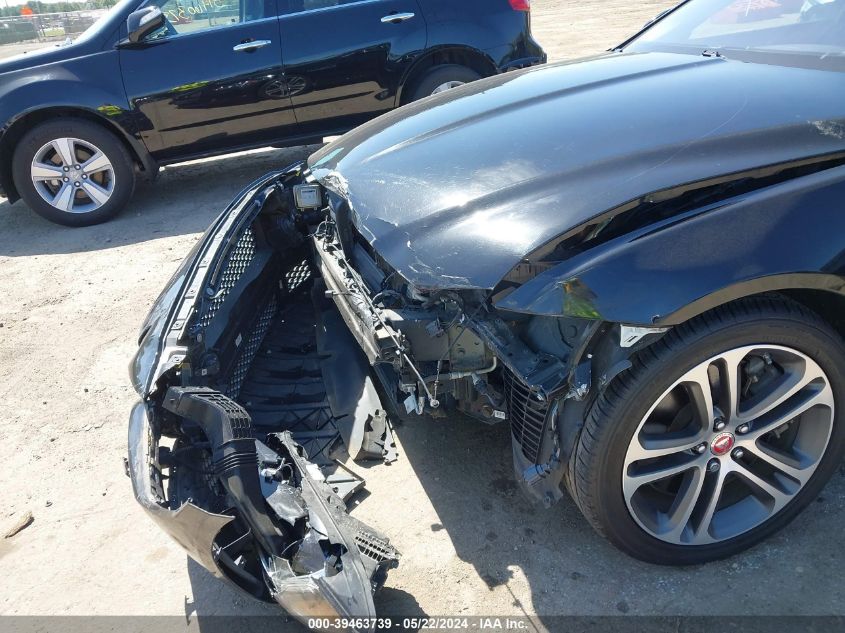 2017 Jaguar Xe 35T Premium VIN: SAJAJ4BV9HCP10589 Lot: 39463739