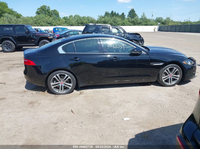 2017 Jaguar Xe 35T Premium VIN: SAJAJ4BV9HCP10589 Lot: 39463739