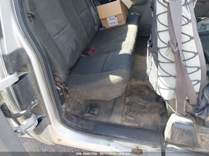 2011 Chevrolet Silverado 1500 Work Truck VIN: 1GCRCPEX8BZ233832 Lot: 39463769