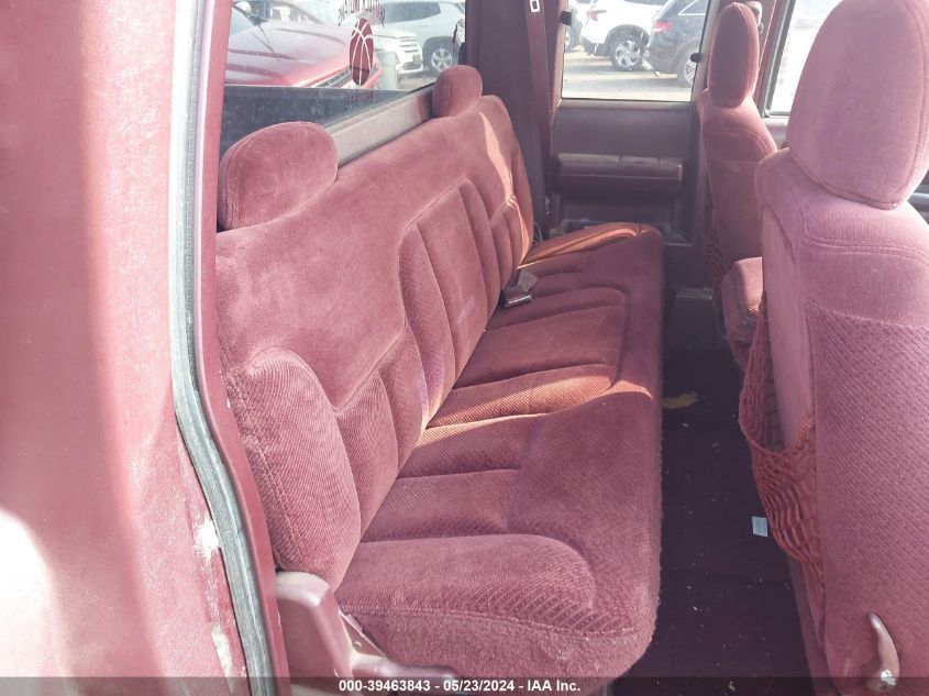 1996 Chevrolet Gmt-400 C1500 VIN: 2GCEC19R6T1209790 Lot: 39463843