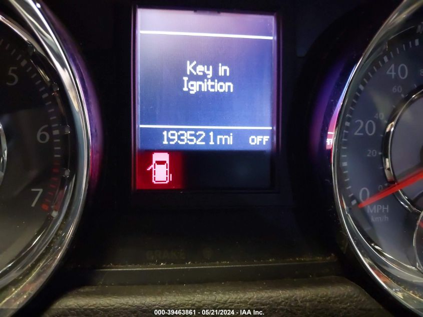 2011 Chrysler Town & Country Touring-L VIN: 2A4RR8DG9BR759428 Lot: 39463861