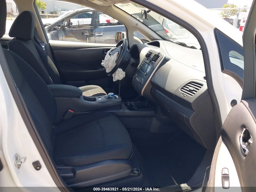 2015 Nissan Leaf S VIN: 1N4AZ0CP0FC301688 Lot: 39463921