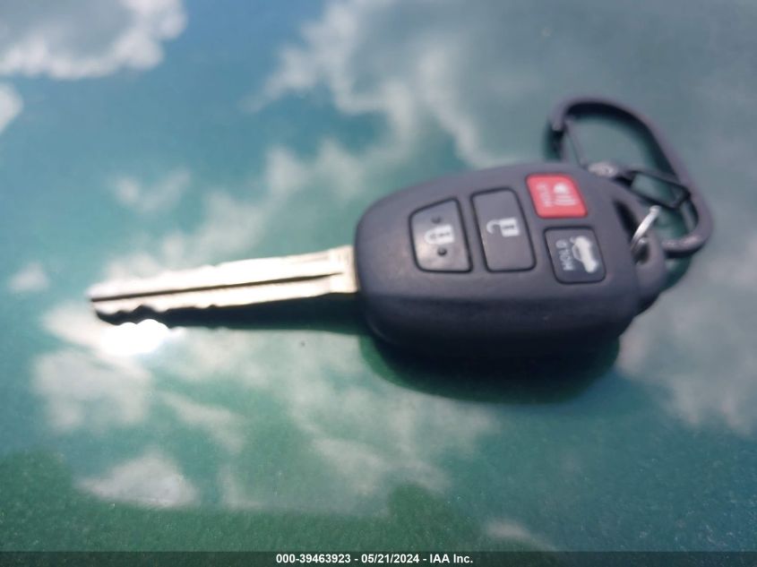 2015 Toyota Corolla Le VIN: 2T1BURHE5FC403665 Lot: 39463923