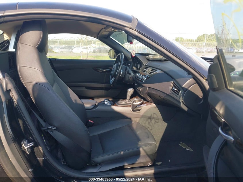 2010 BMW Z4 Sdrive30I VIN: WBALM5C54AE377292 Lot: 39463950