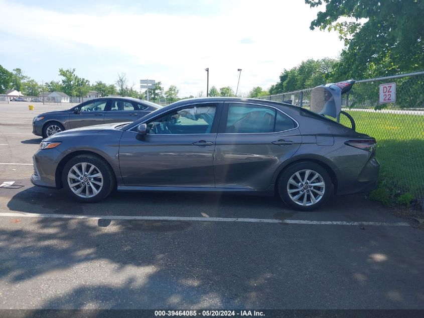 2021 Toyota Camry Le VIN: 4T1C11AK5MU529860 Lot: 39464085