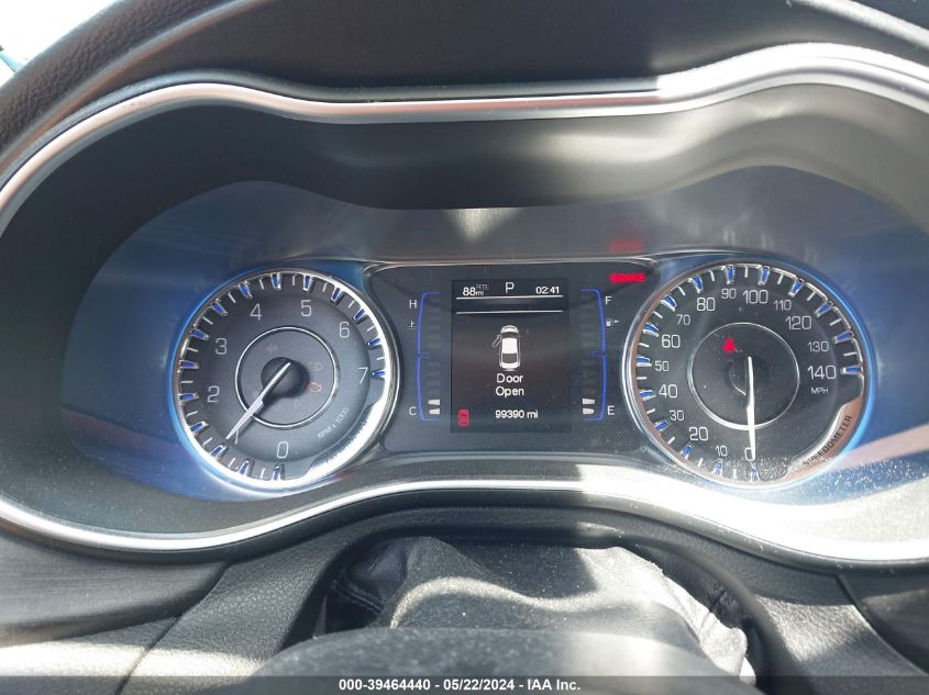 2015 Chrysler 200 Limited VIN: 1C3CCCAB9FN695648 Lot: 39464440