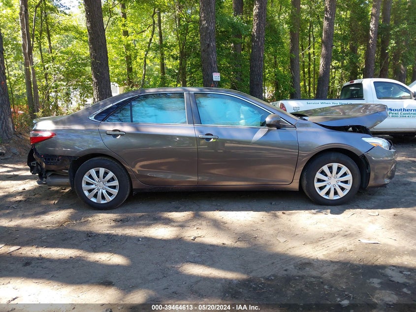 2015 Toyota Camry Le VIN: 4T4BF1FK9FR489085 Lot: 39464613