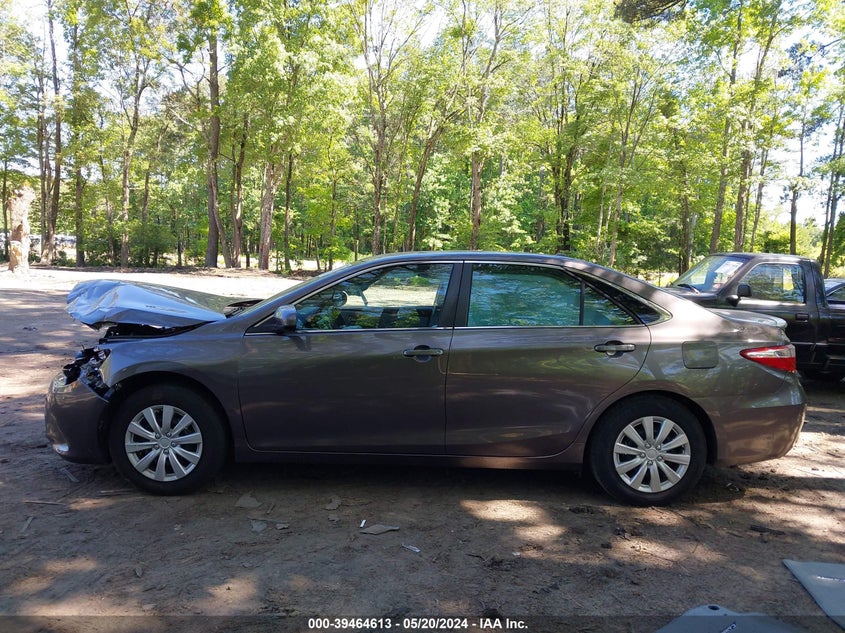 2015 Toyota Camry Le VIN: 4T4BF1FK9FR489085 Lot: 39464613