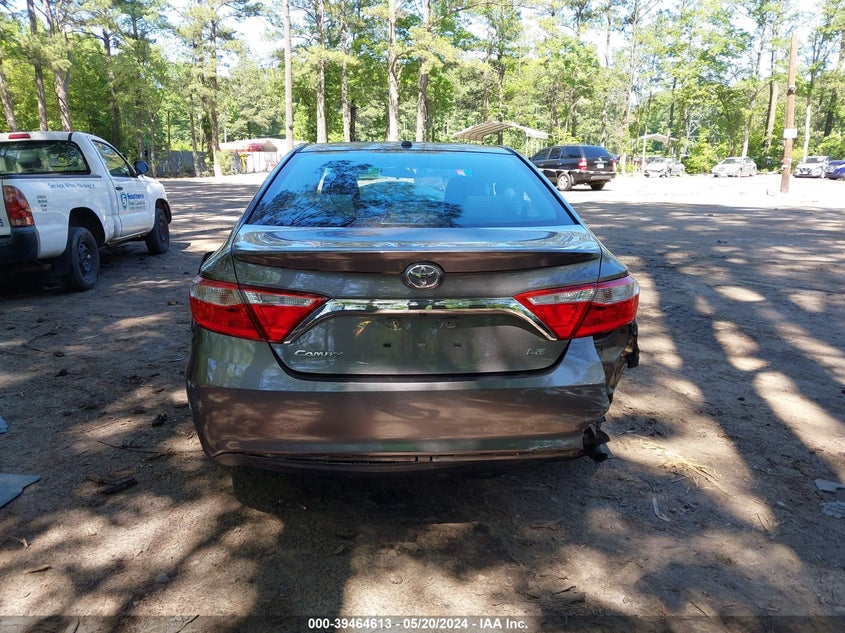 2015 Toyota Camry Le VIN: 4T4BF1FK9FR489085 Lot: 39464613