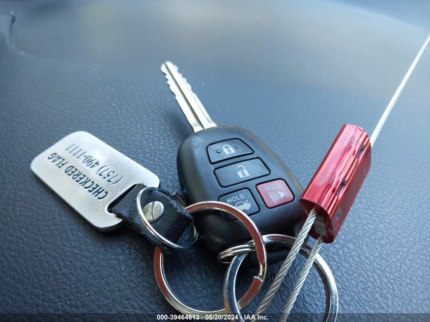 2015 Toyota Camry Le VIN: 4T4BF1FK9FR489085 Lot: 39464613