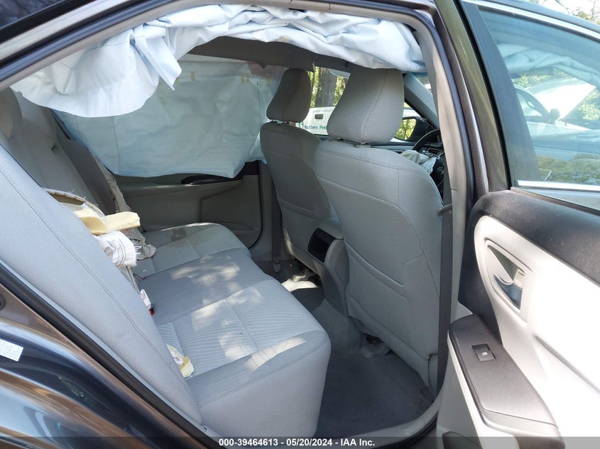 2015 Toyota Camry Le VIN: 4T4BF1FK9FR489085 Lot: 39464613