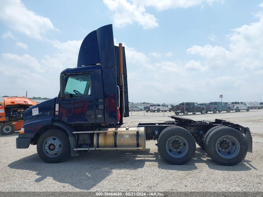 2009 Volvo Vn Vnm VIN: 4V4MC9EG39N283615 Lot: 39464680