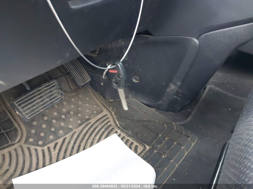 2008 Honda Cr-V Lx VIN: JHLRE48318C012136 Lot: 39464923