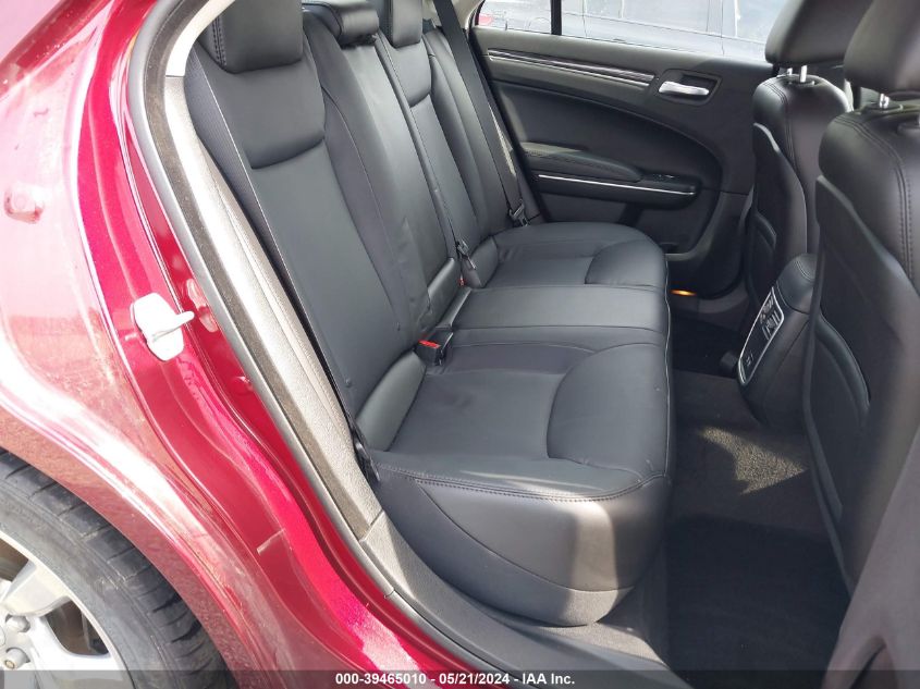 2017 Chrysler 300 Limited VIN: 2C3CCAAG4HH668109 Lot: 39465010