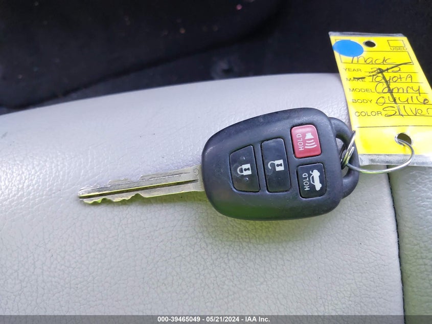 2012 Toyota Camry Le VIN: 4T4BF1FK8CR268606 Lot: 39465049