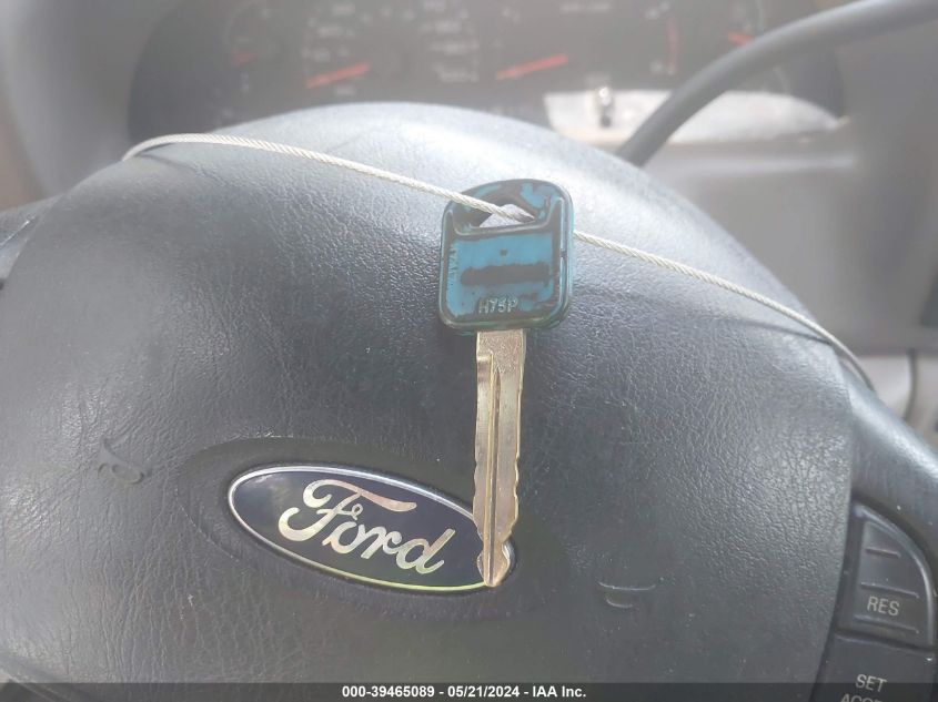 2004 Ford F-250 Lariat/Xl/Xlt VIN: 1FTNX21P24EC33010 Lot: 39465089