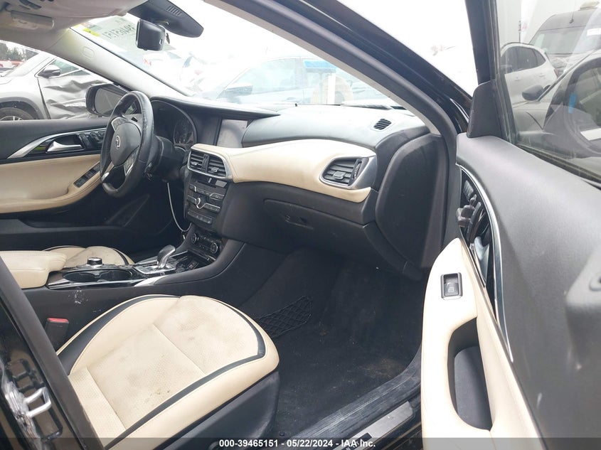 2019 Infiniti Qx30 Luxe VIN: SJKCH5CRXKA007643 Lot: 39465151