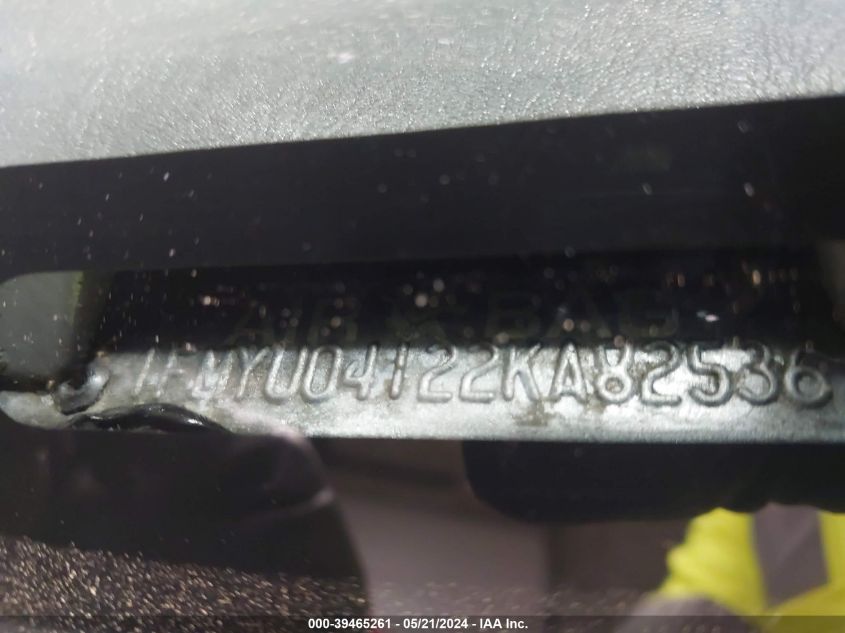 2002 Ford Escape Xlt VIN: 1FMYU04122KA82536 Lot: 39465261