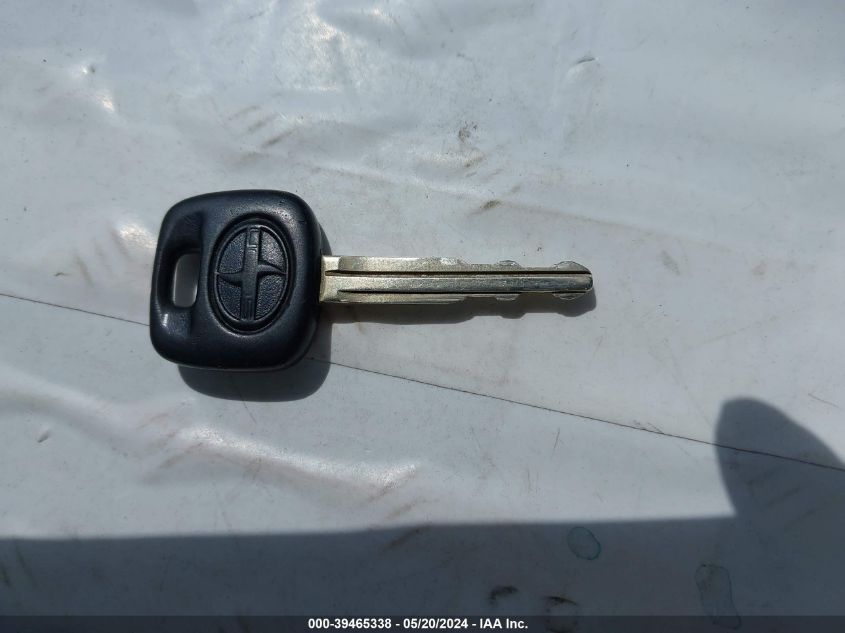 2004 Scion Xb VIN: JTLKT334840132935 Lot: 39465338