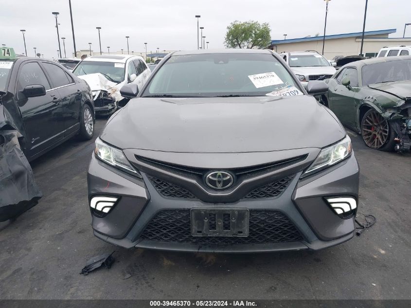 2018 Toyota Camry Se VIN: 4T1B11HK7JU037599 Lot: 39465370