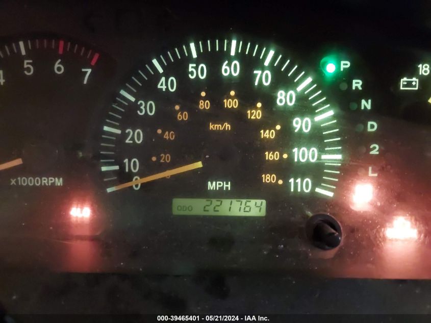 2000 Toyota Tundra Sr5 V8 VIN: 5TBBT4418YS047174 Lot: 39465401