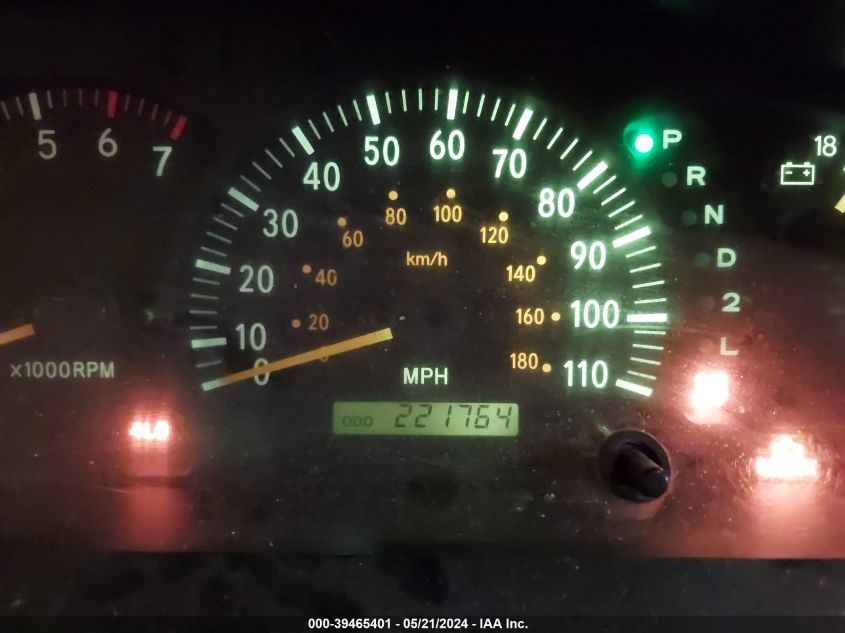 2000 Toyota Tundra Sr5 V8 VIN: 5TBBT4418YS047174 Lot: 39465401