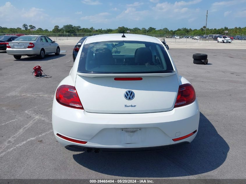 2018 Volkswagen Beetle 2.0T Coast/2.0T S VIN: 3VWFD7ATXJM704508 Lot: 39465404