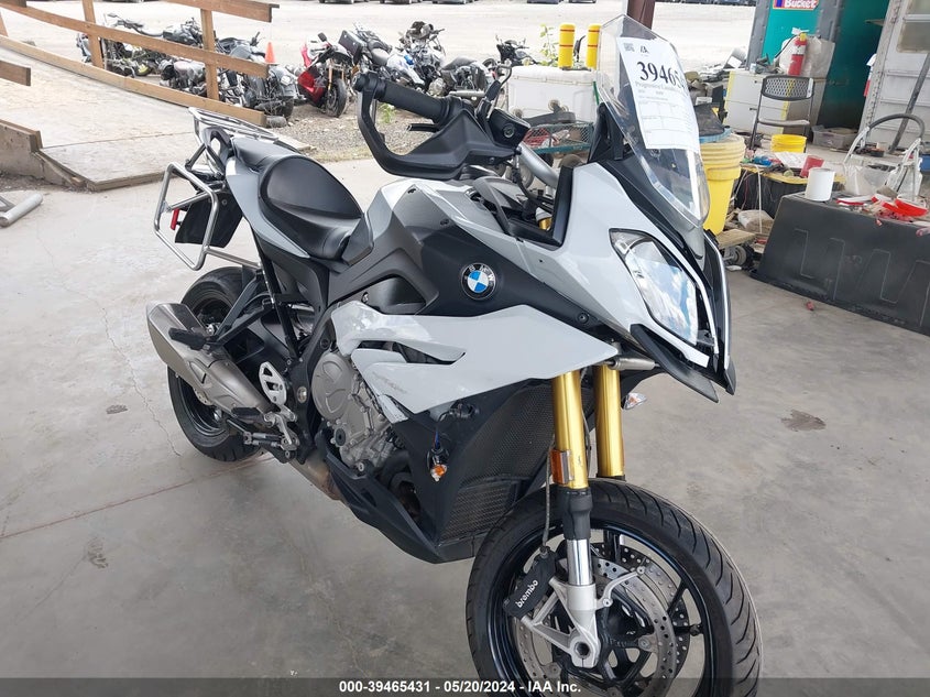 2016 BMW S 1000 XR - WB10D1307GZ461785
