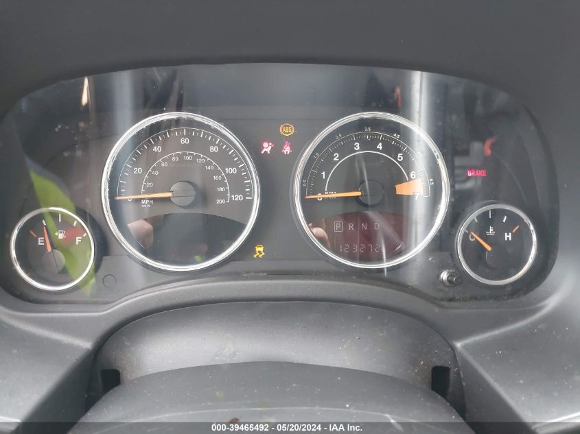 2016 Jeep Compass Latitude VIN: 1C4NJCEA1GD640792 Lot: 39465492