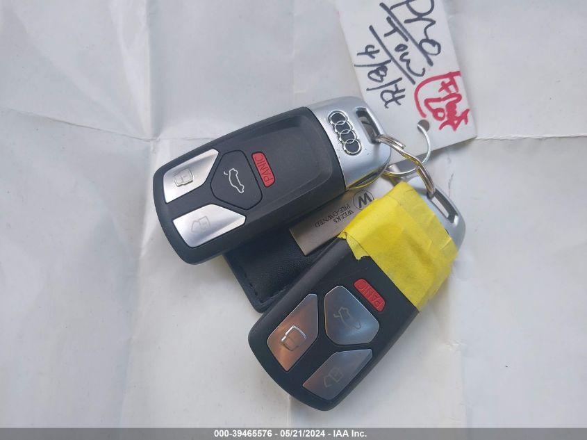 2018 Audi A4 2.0T Premium VIN: WAUNNAF42JN018900 Lot: 39465576