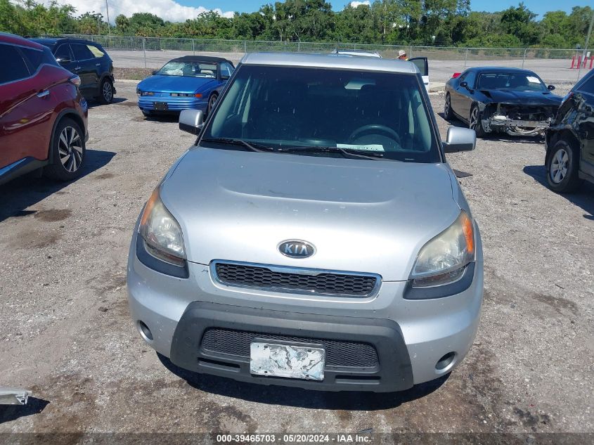 2011 Kia Soul + VIN: KNDJT2A27B7716461 Lot: 39465703