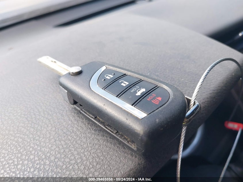 2020 TOYOTA CAMRY LE - 4T1C11AK5LU361622