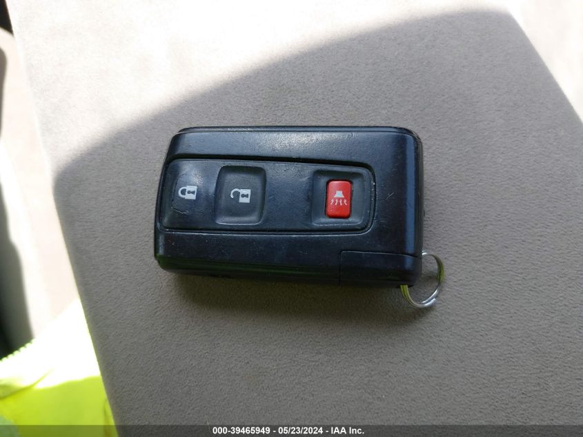 2005 Toyota Prius VIN: JTDKB22U753063312 Lot: 39465949