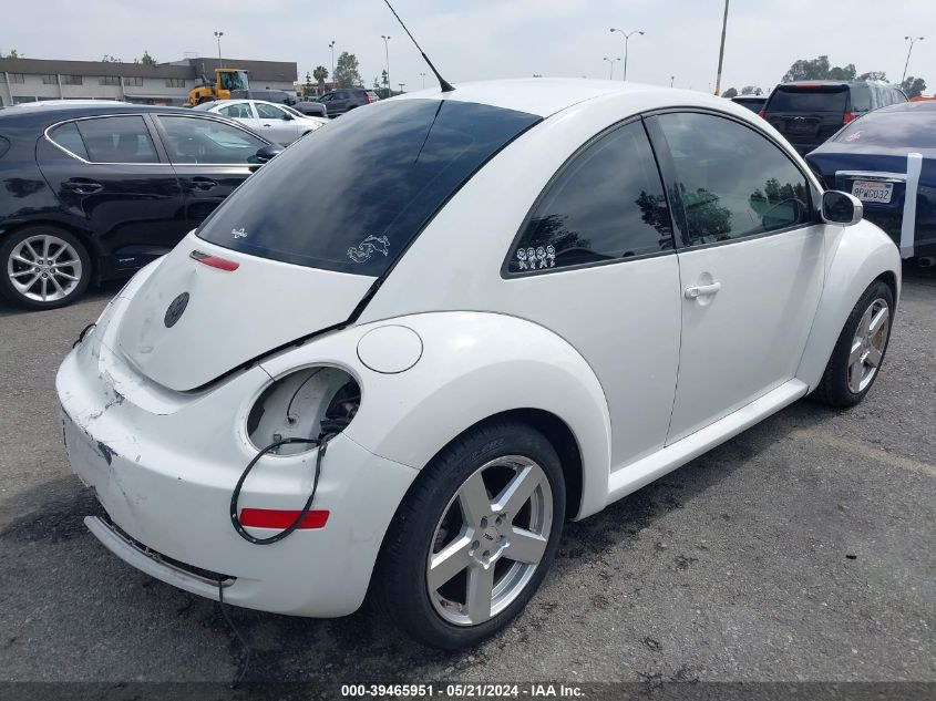 2010 Volkswagen New Beetle 2.5L VIN: 3VWPG3AG2AM016042 Lot: 39465951