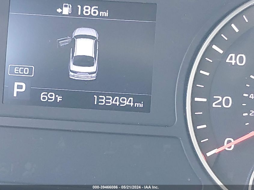 2020 Kia Optima Lx VIN: 5XXGT4L32LG420560 Lot: 39466086