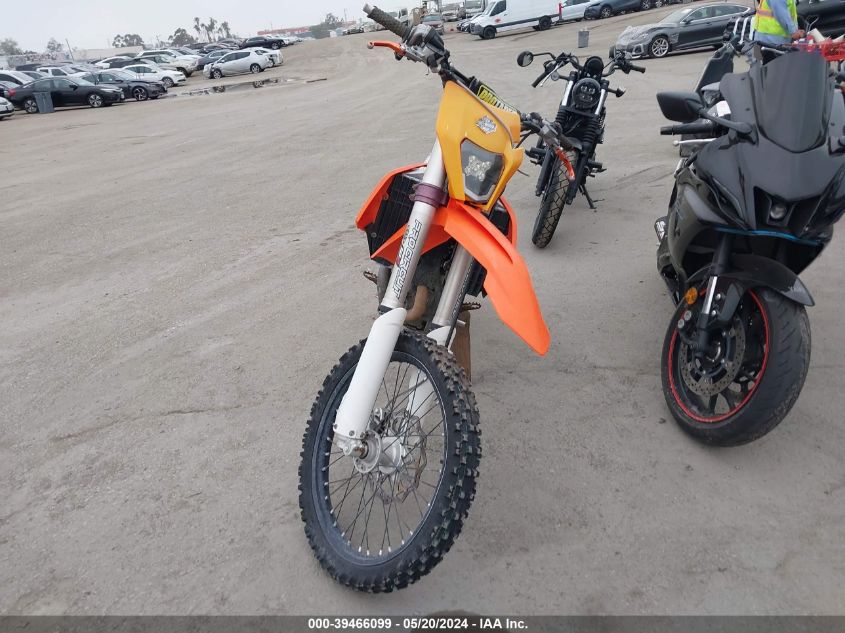 2016 Ktm 350 VIN: VBKSXP434GM265670 Lot: 39466099