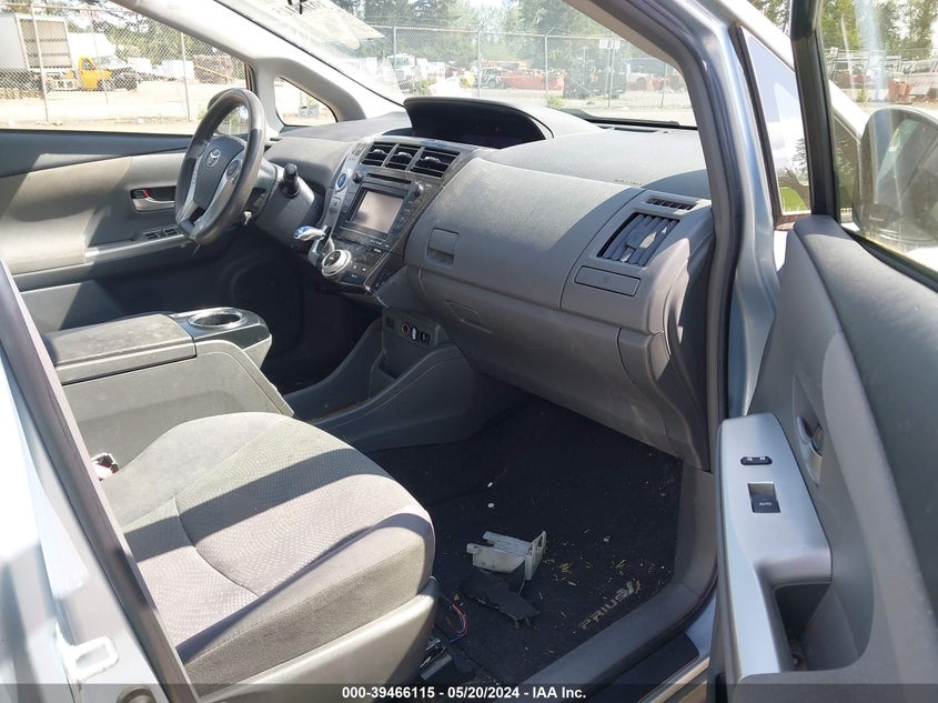 2013 Toyota Prius V Three VIN: JTDZN3EU8D3251102 Lot: 39466115