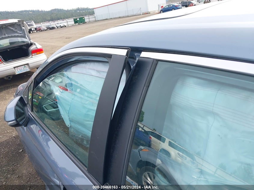 2022 TOYOTA COROLLA XLE - 5YFFPMAE8NP382699