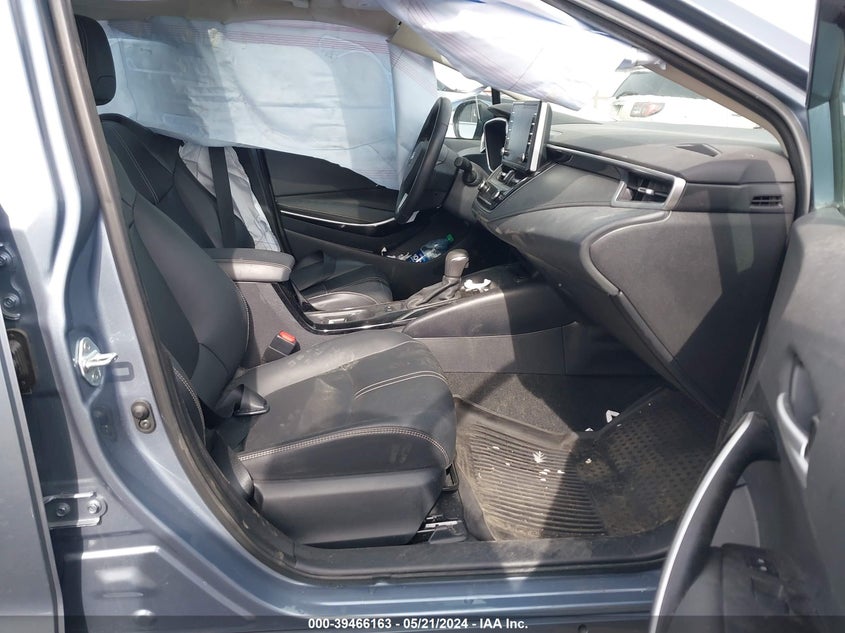 2022 TOYOTA COROLLA XLE - 5YFFPMAE8NP382699